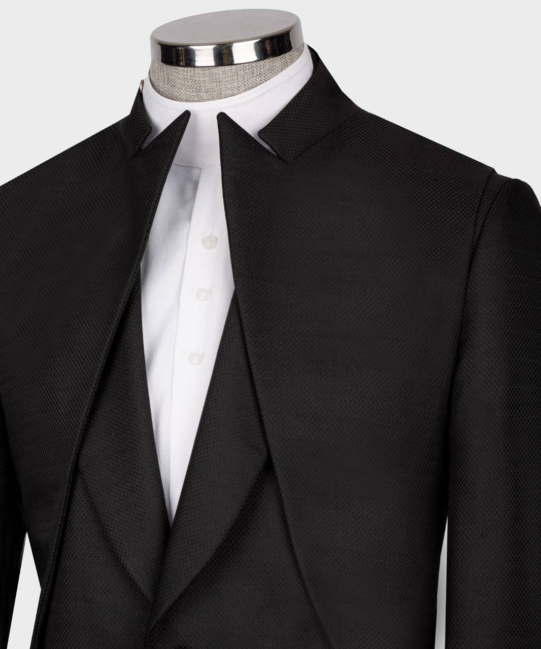 BLACK TUXEDO DOUBLE COLLAR