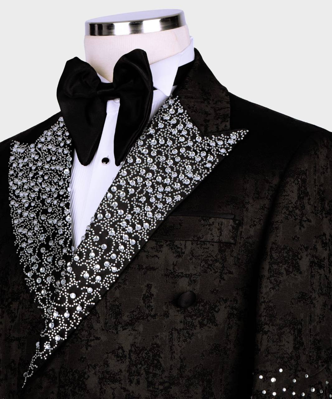 SILVER GEMSTONE EMBRIORED BLACK TUXEDO