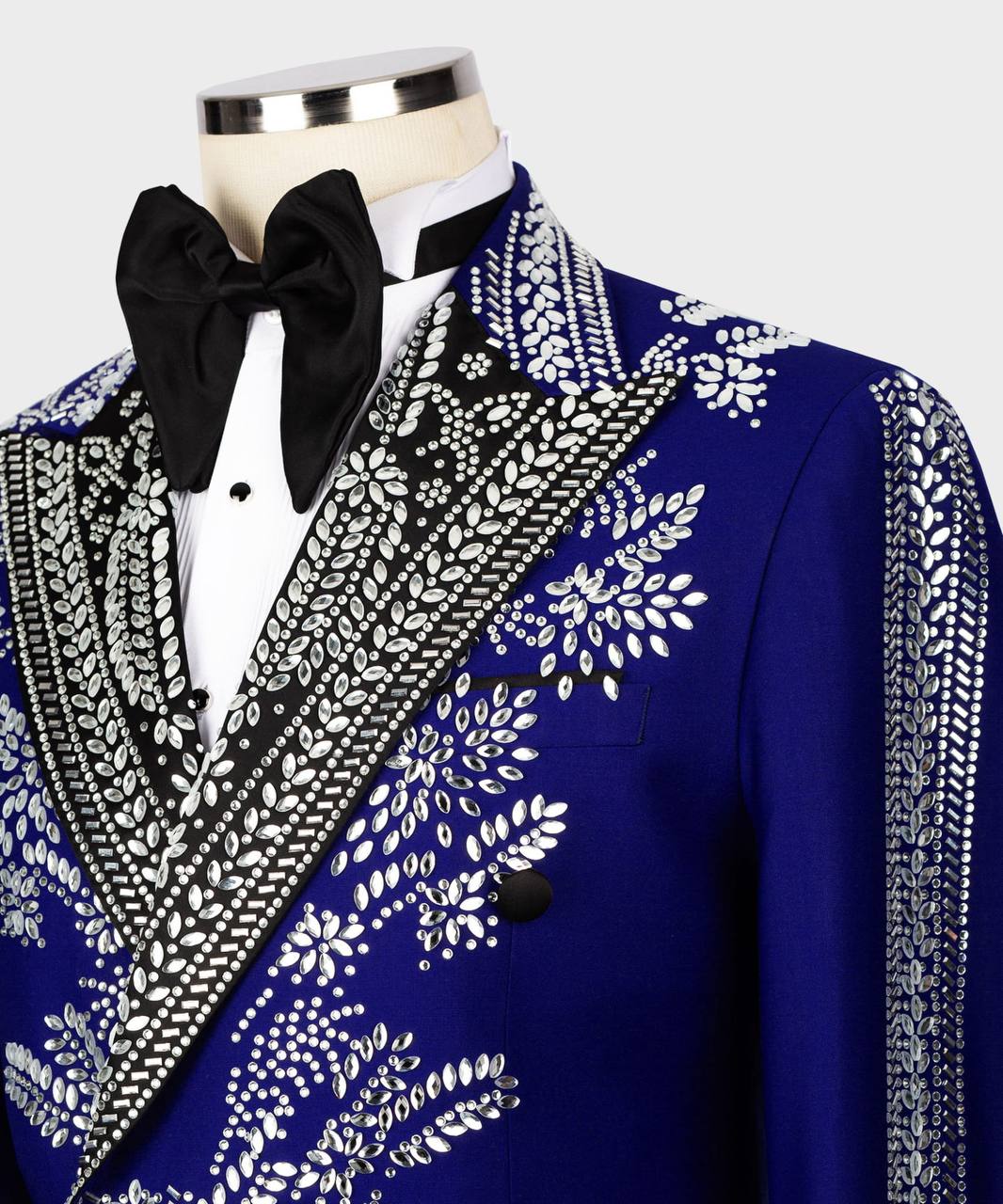 BLUE TUXEDO WITH SILVER STONE EMBROIDERY