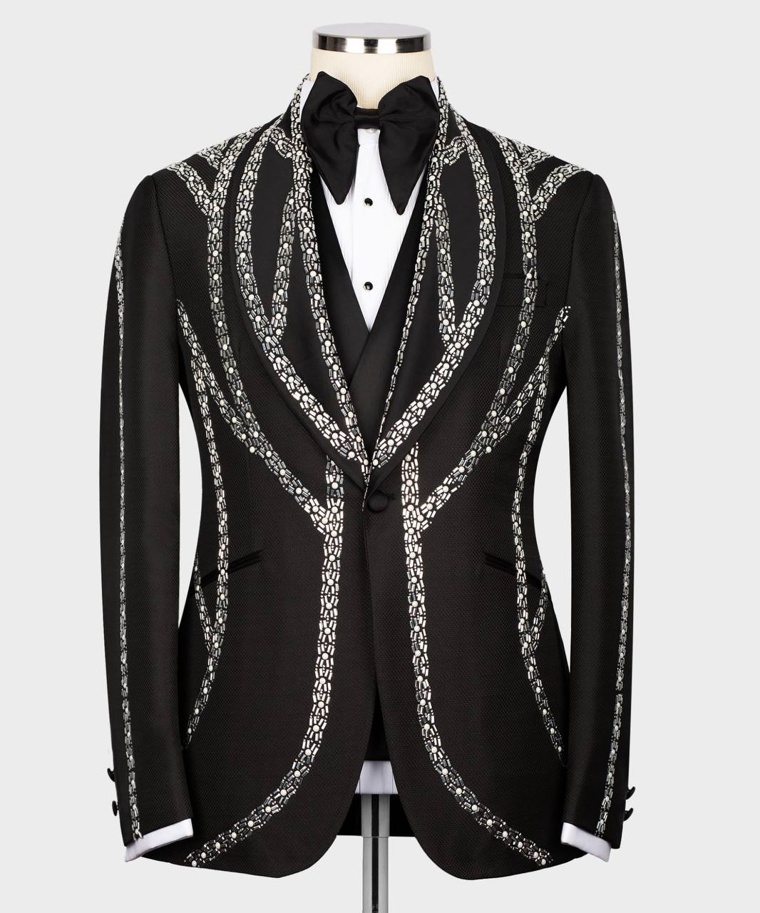 BLACK STONE SILVER EMBROIDERED TUXEDO