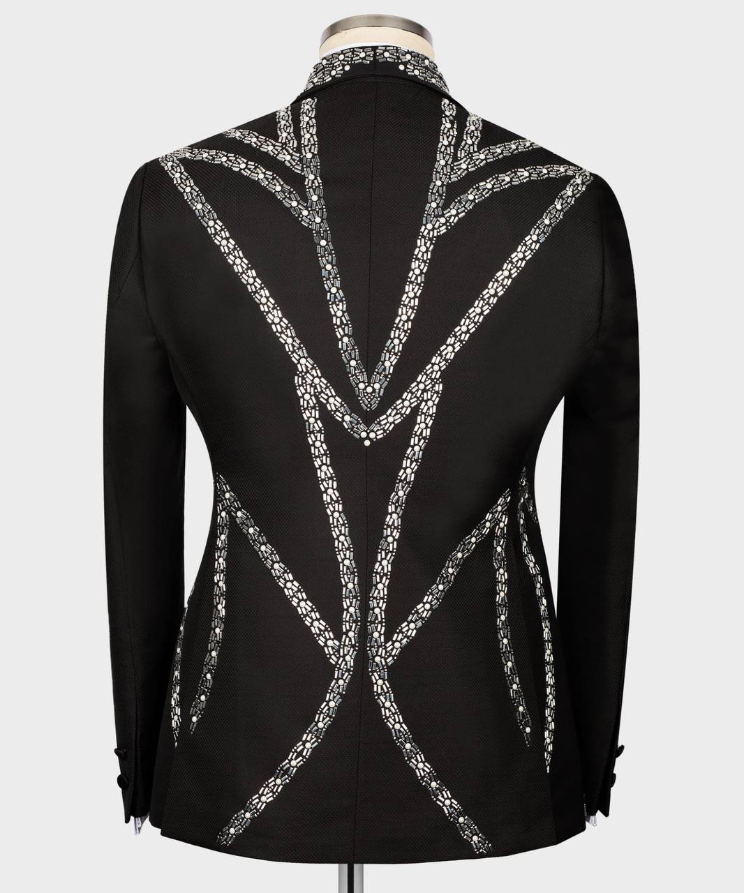 BLACK STONE SILVER EMBROIDERED TUXEDO